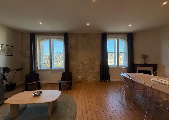 Maison Ingwe - Place Gambetta *