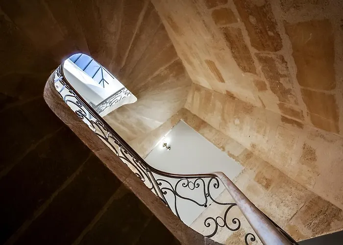 Maison Ingwe - Place Gambetta *